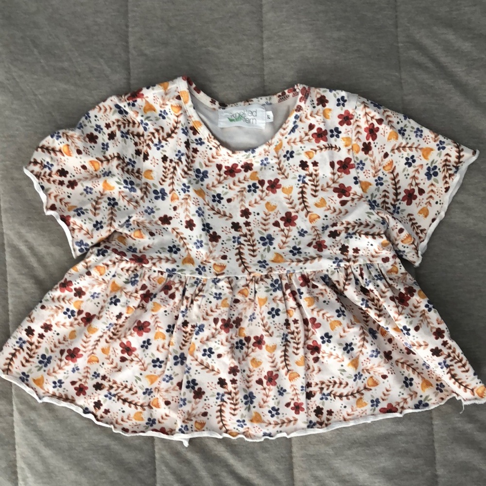 Toddler girl peplum top